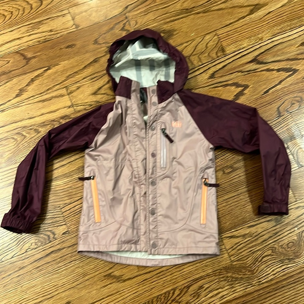 Girls REI Raincoat size small 8